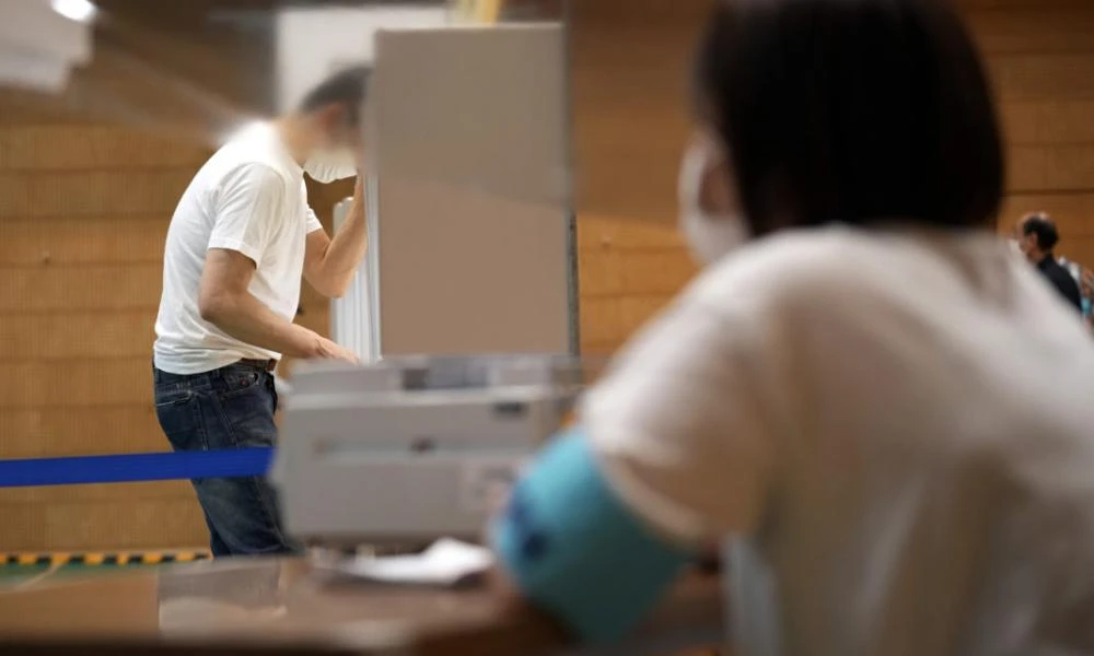 Ιαπωνία – Exit Polls: Ο κυβερνητικός συνασπισμός αναμένεται να διατηρήσει την πλειοψηφία στην άνω βουλή